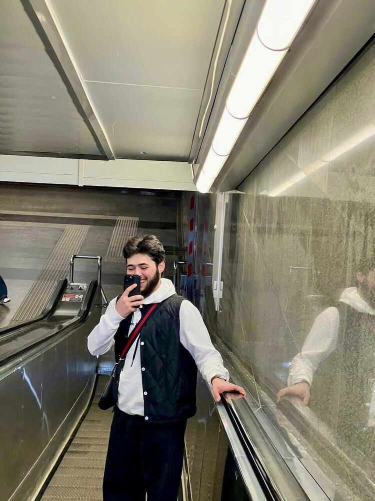  51599816  Khudobahsh, 21 ,    -