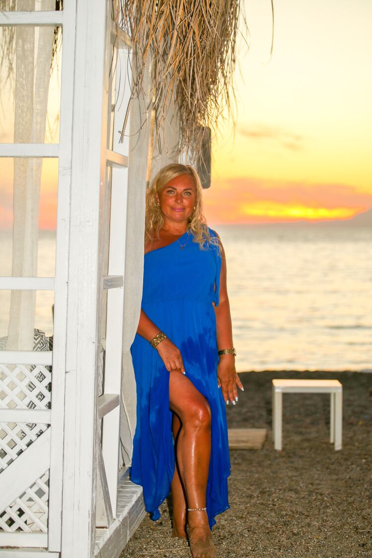  54248876  , 52 ,    -