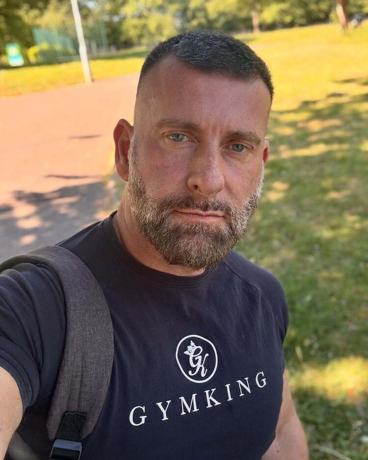 53598046  , 42 ,    