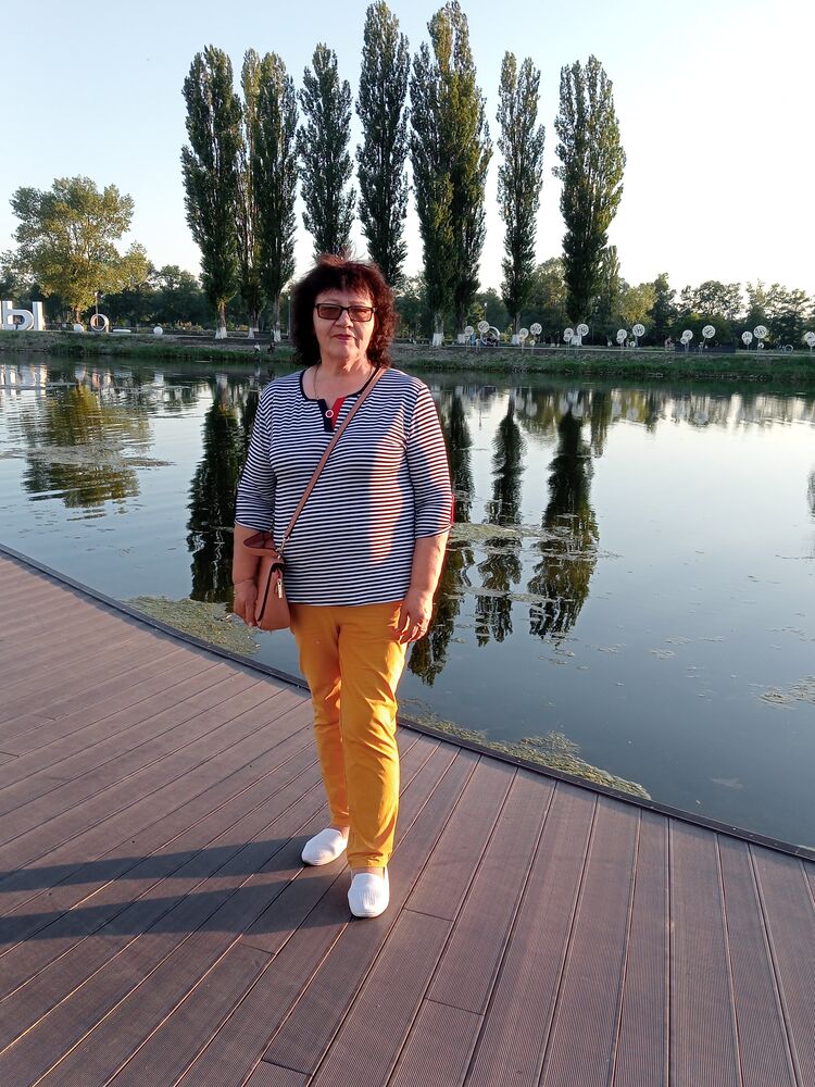  46628296  Svetlana, 67 ,    