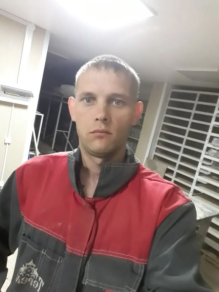  43252476  , 37 ,    