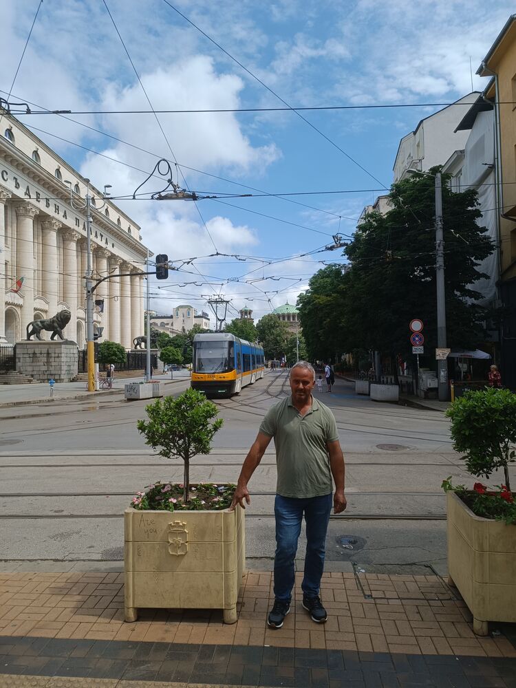  41500986  Bulent, 47 ,    Podgorica