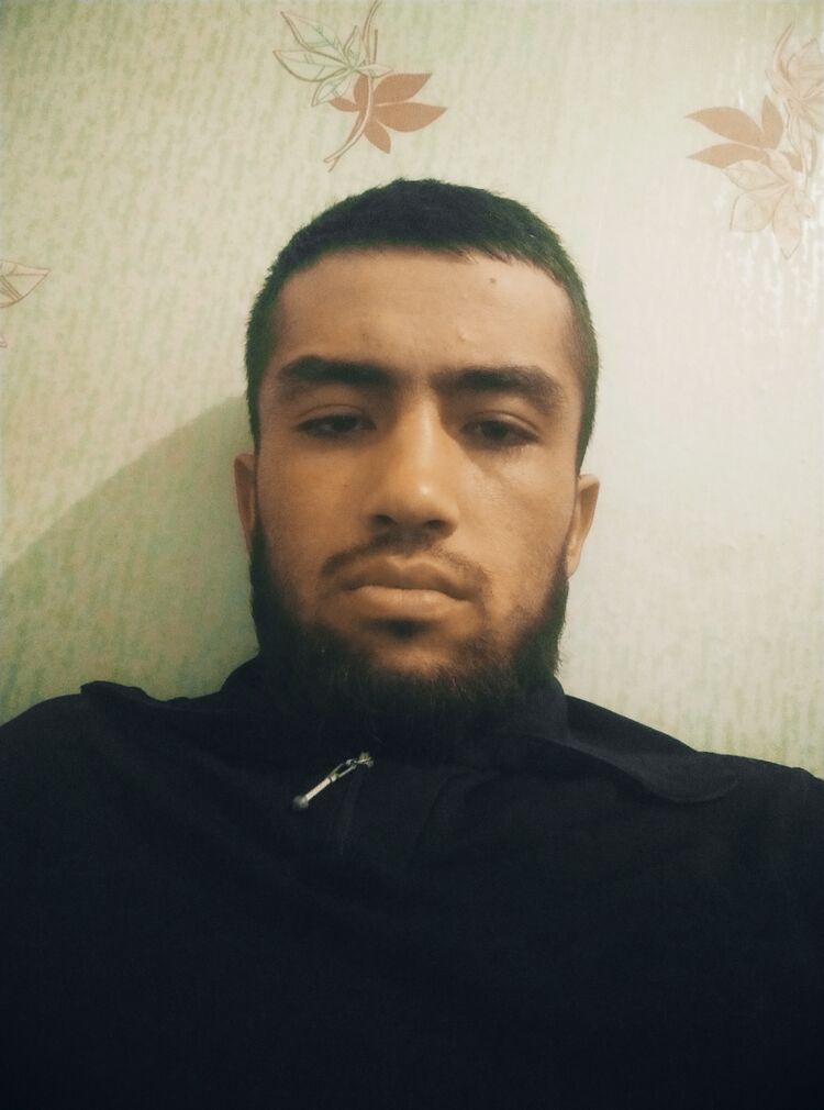  28644396  Abdulaziz, 24 ,    