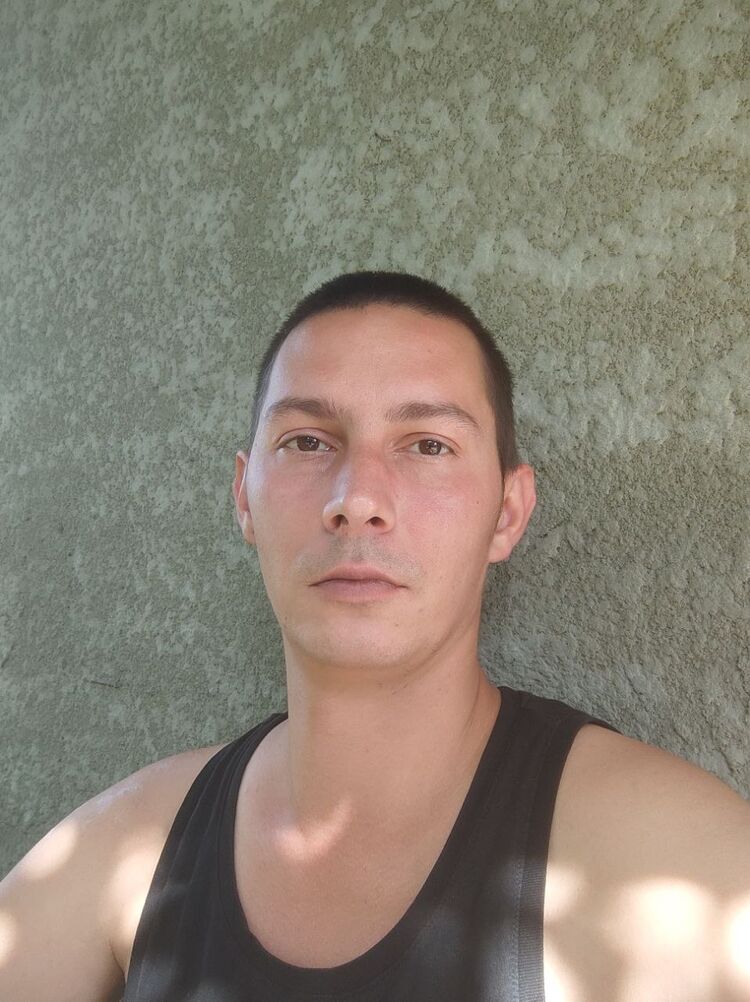  38340946  , 34 ,     