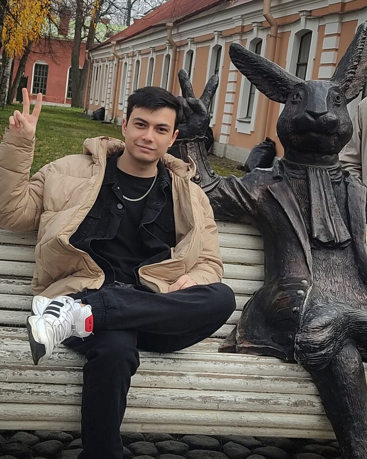 ���������� �����-���������, ���� ����� Aziz, 25 ���, ������������ ��� ������, ����� � ���������