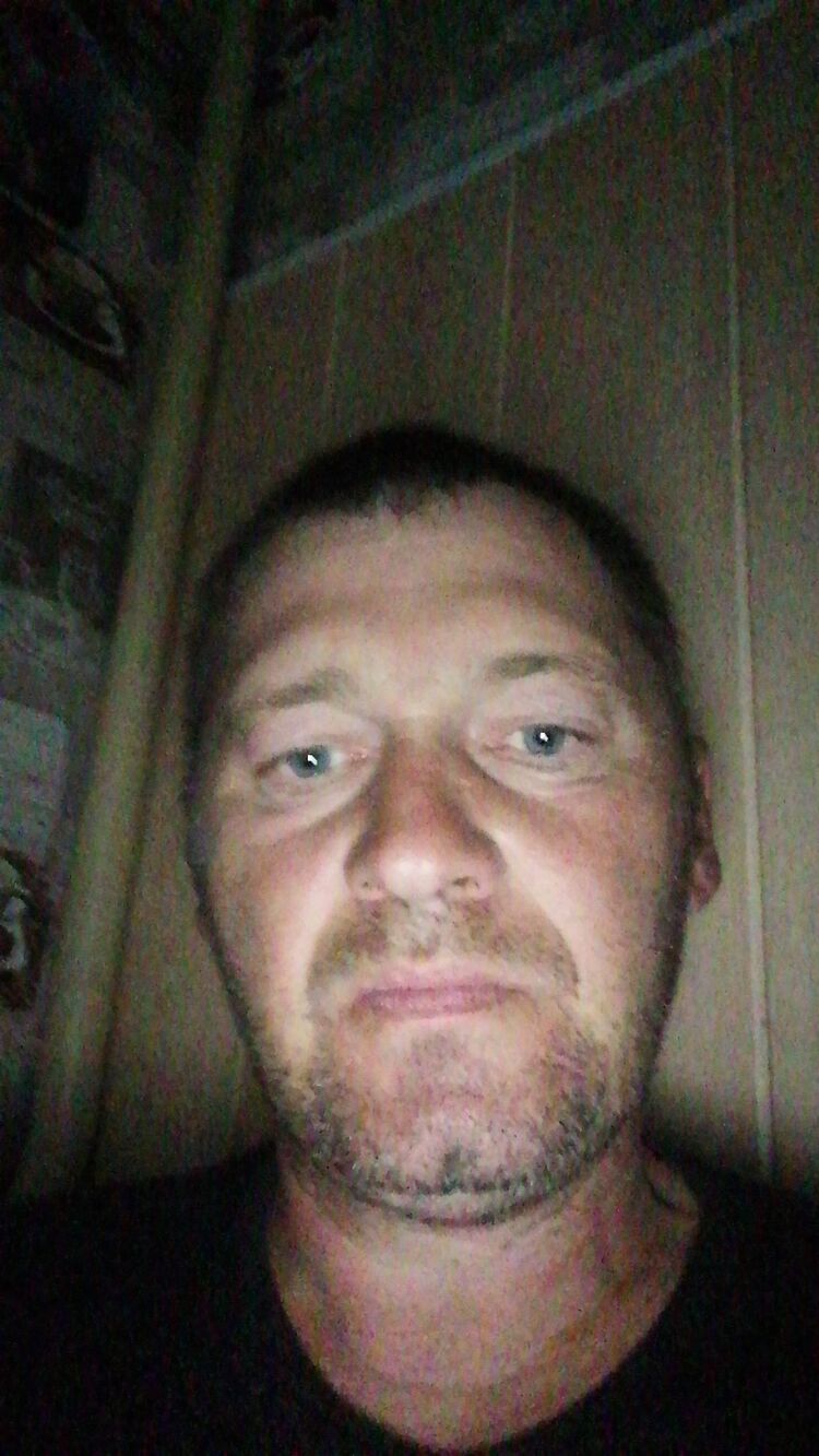  54161856  Vital, 44 ,    