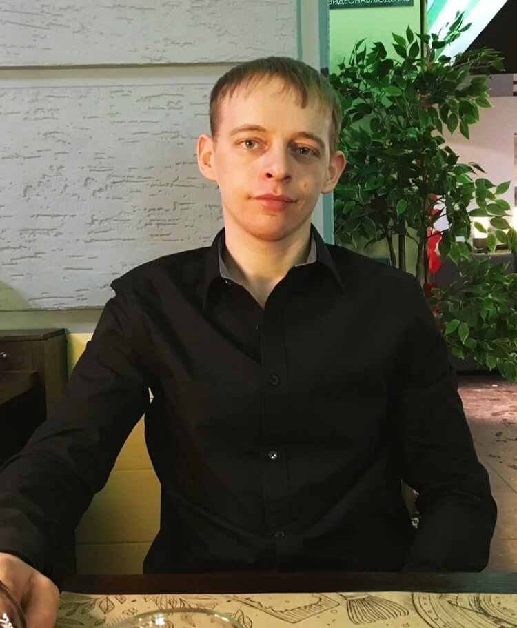  ,   Viktor, 31 ,   ,   , c 