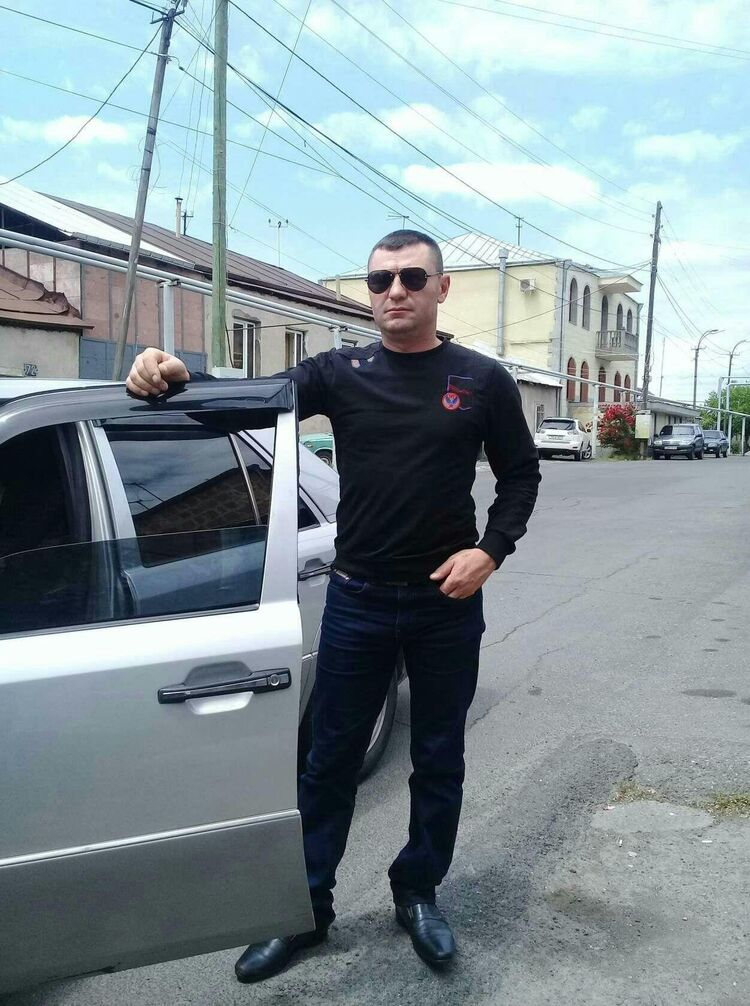 ���� 22798786 ������� KAREN, 42 ����, ���� ���������� � �������