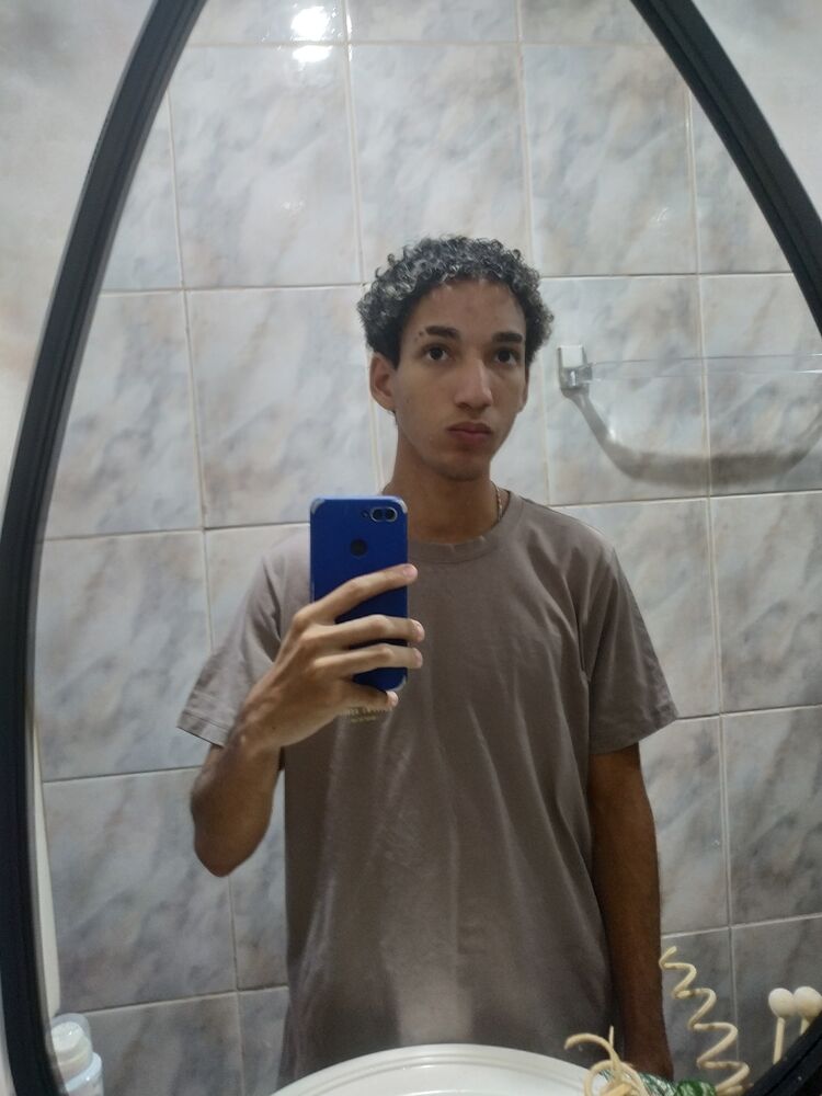  51431116  Leoniixo, 18 ,    --