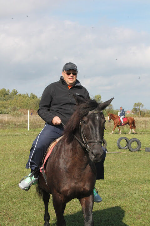  ,   Dmitry, 52 ,   ,   , c 
