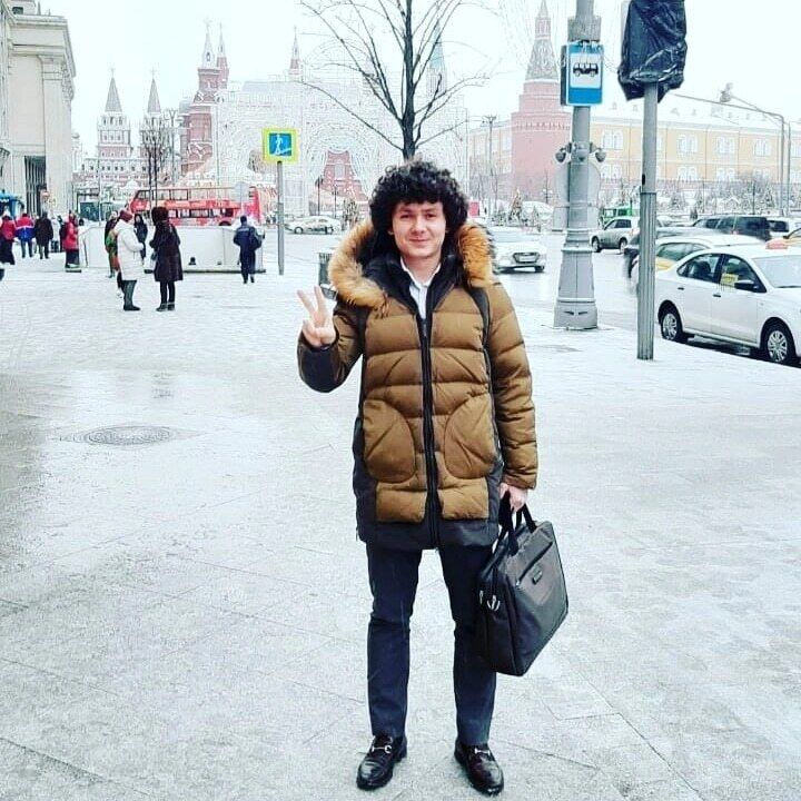  40574466  Nava, 32 ,    -