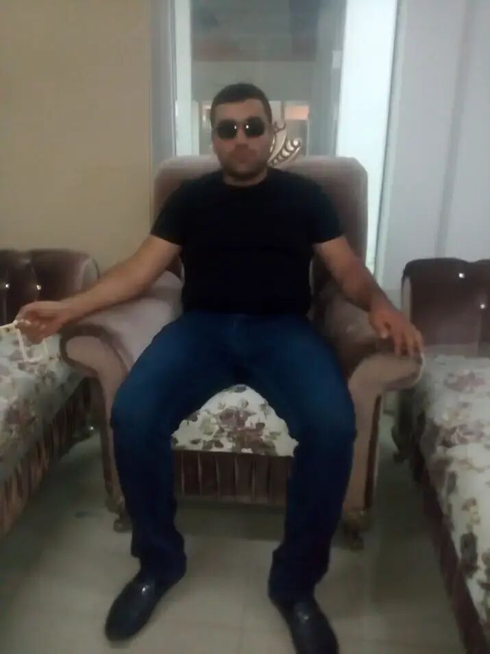  ,   Sargis, 27 ,   c , 