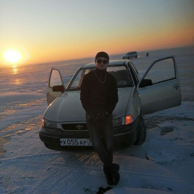  23947456  Timur, 27 ,    