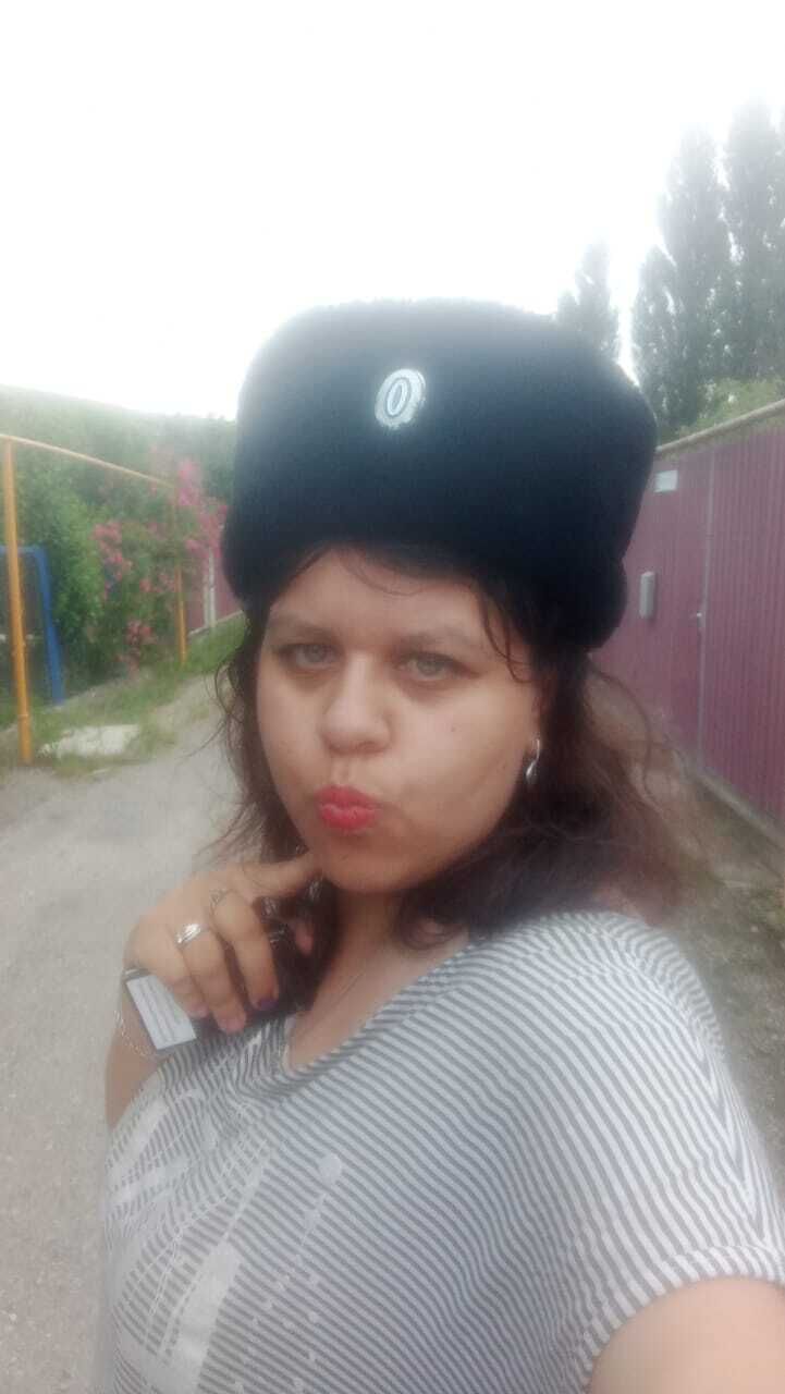  46572266  , 27 ,    