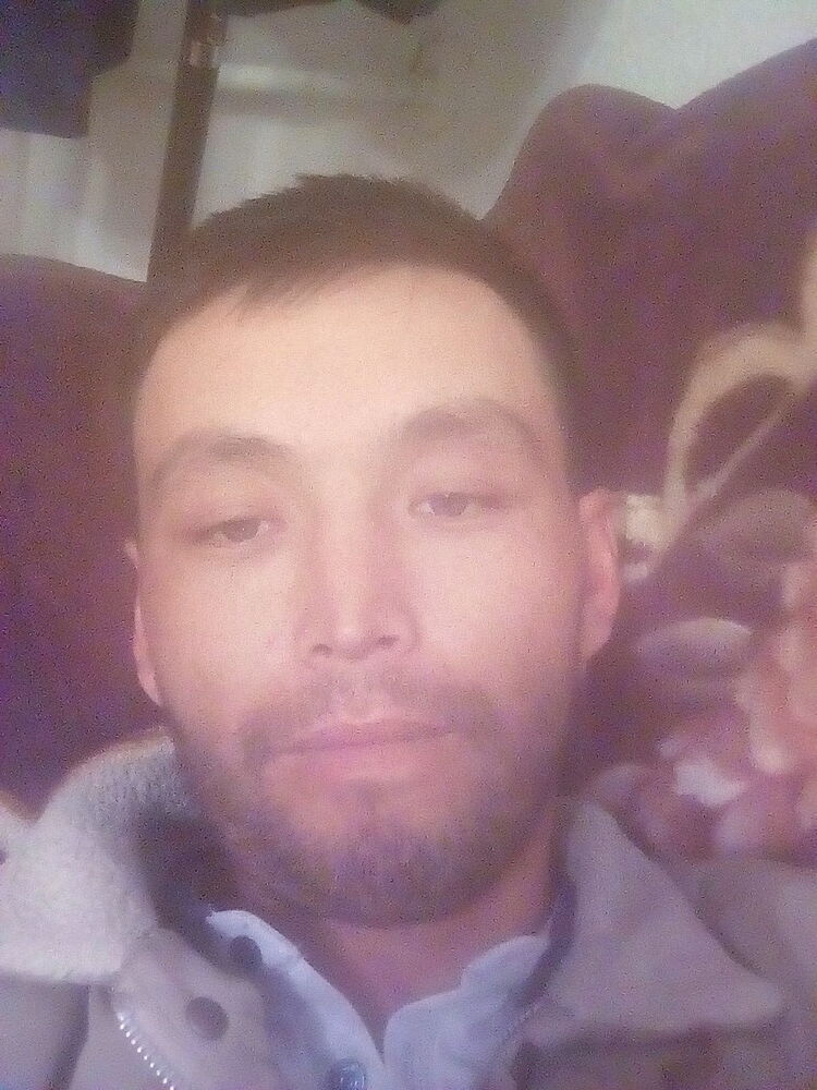  ,   Ulan, 37 ,   