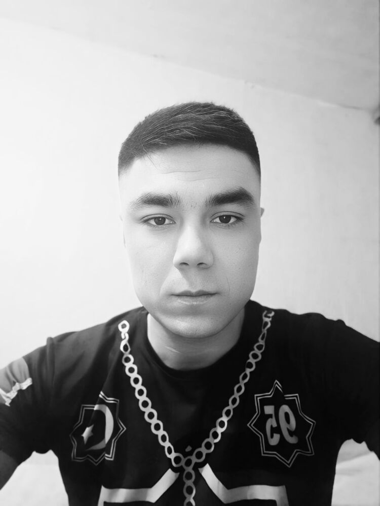  42620696  , 28 ,    