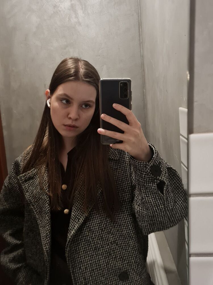  Azor,   Anastasia, 28 ,   ,   , c , 