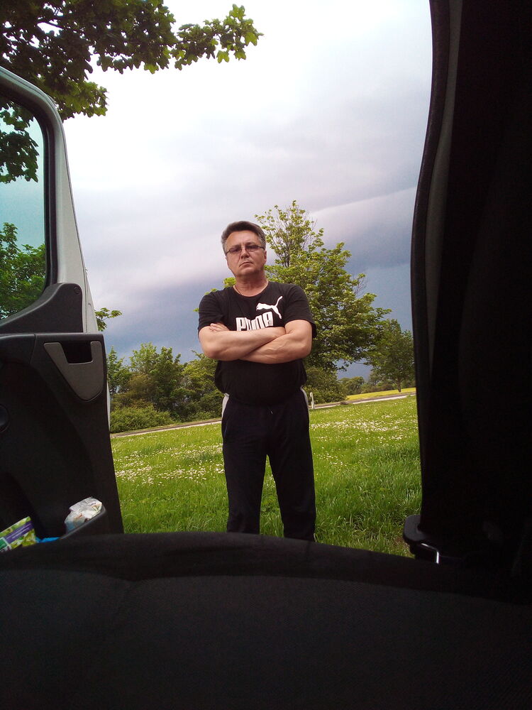  31281756  Nikolay, 45 ,    