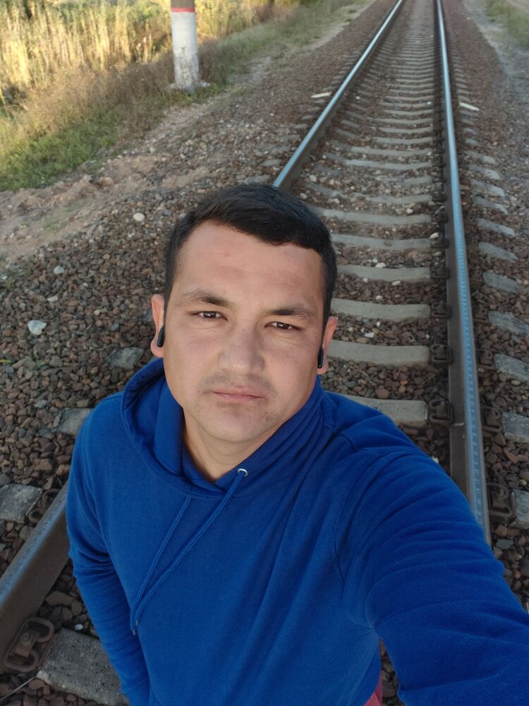  49124176  , 35 ,    