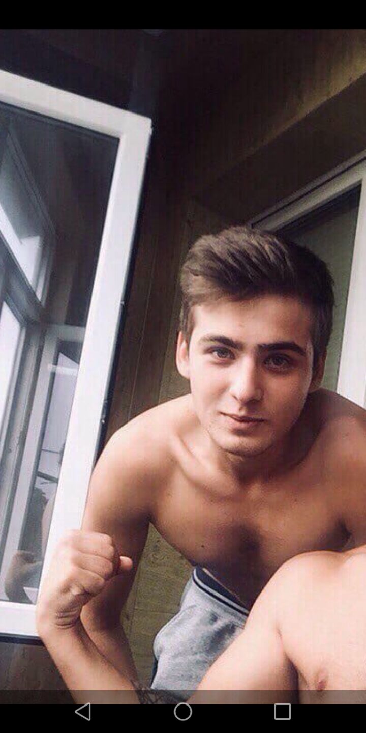  29432236  , 25 ,    -