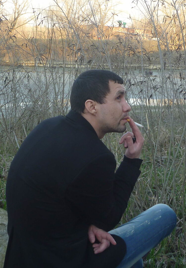  ,   Alex, 37 ,   ,   , c 