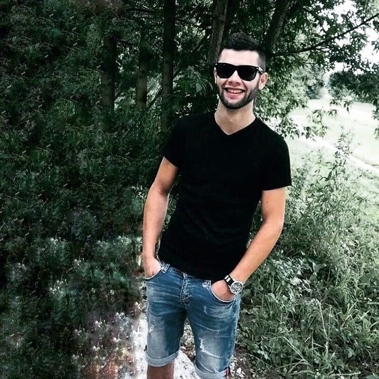  24742866  Vlad, 25 ,    Bohnice