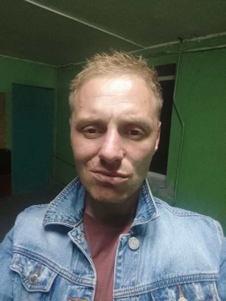  ,   Igor, 34 ,   ,   , c 