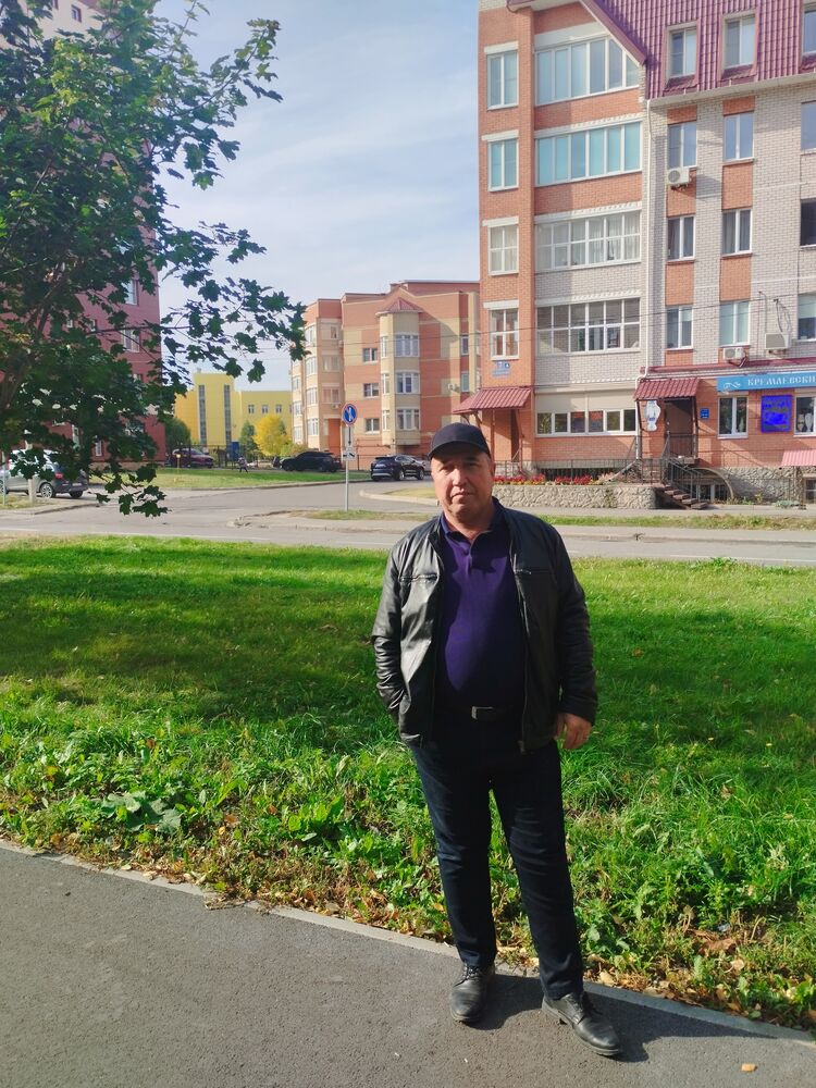  ,   Xamdam, 48 ,     , c 