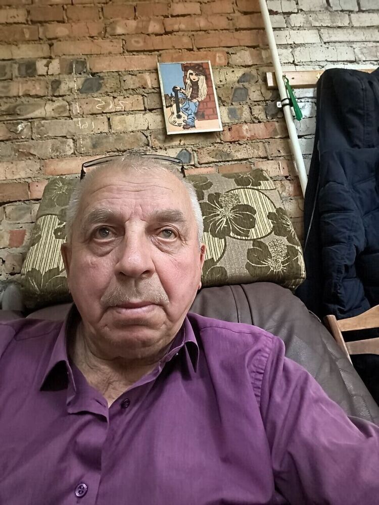 ���� 53255736 ������� E������, 72 ����, ���� ���������� � �����