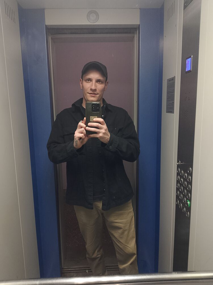  ,   Dmitry, 31 ,   ,   