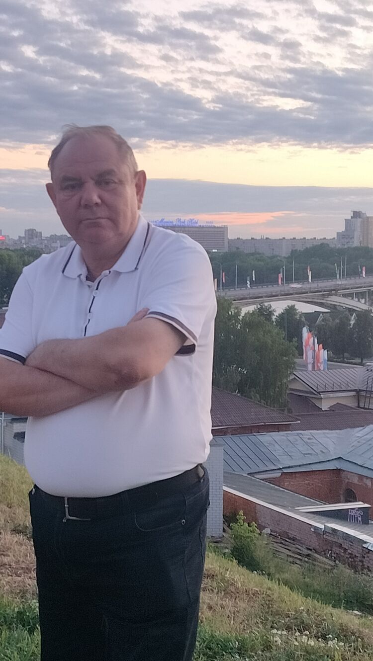   ,   Aleksandr, 51 ,   