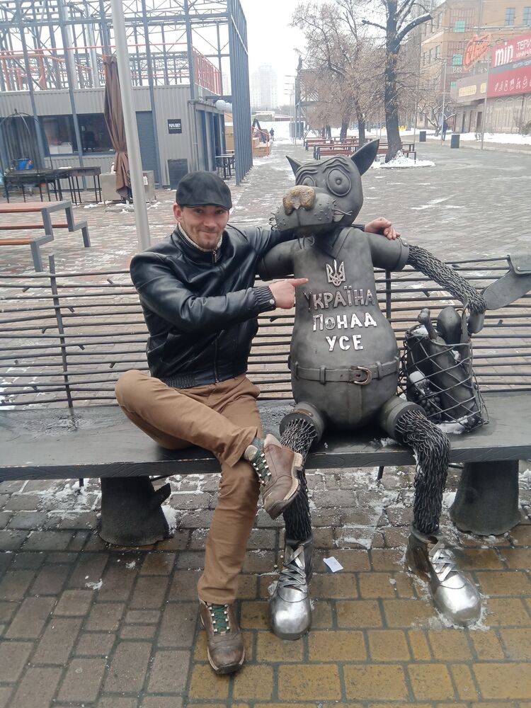  ,   Andrei, 35 ,   ,   , c , 