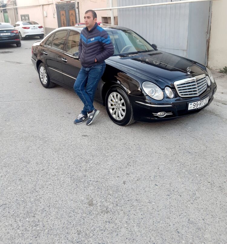  21125996  Elvin, 35 ,    