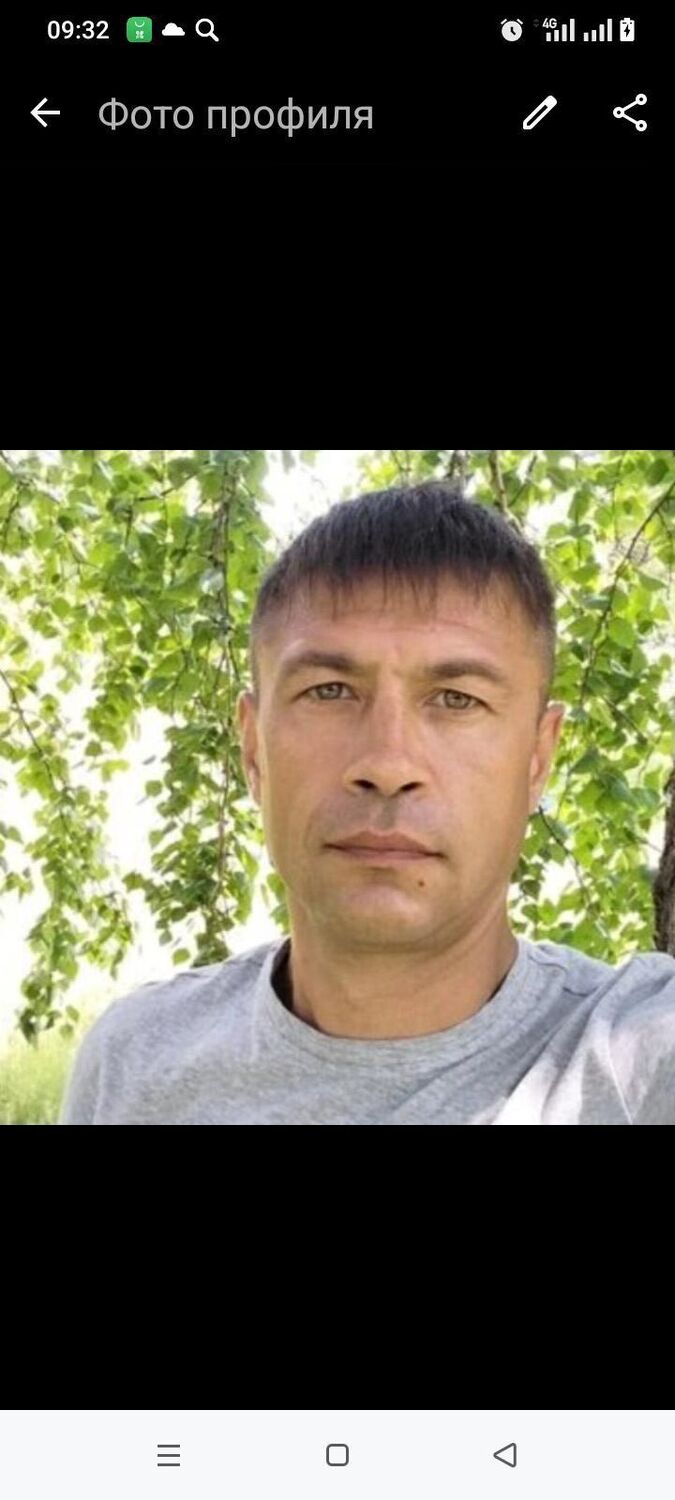  ,   Albert, 44 ,   c 