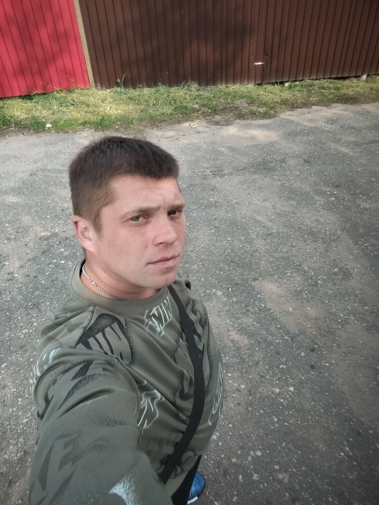  51979366  , 31 ,    