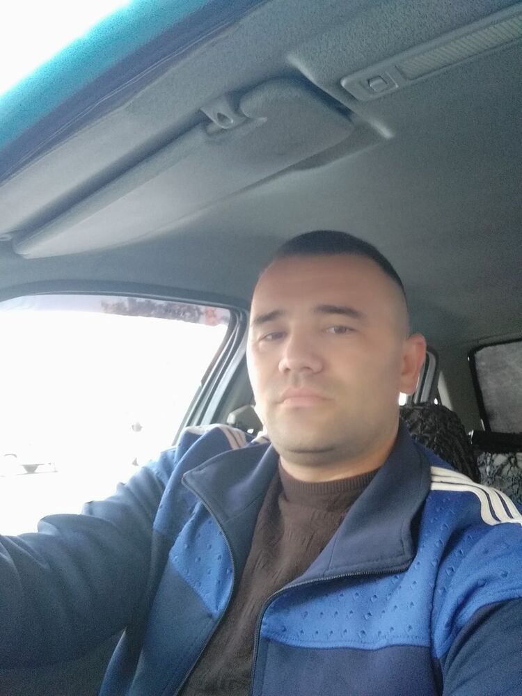  19009706  , 39 ,    