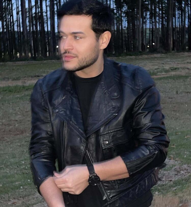  ,   Antonioanton, 35 ,   ,   , c , 