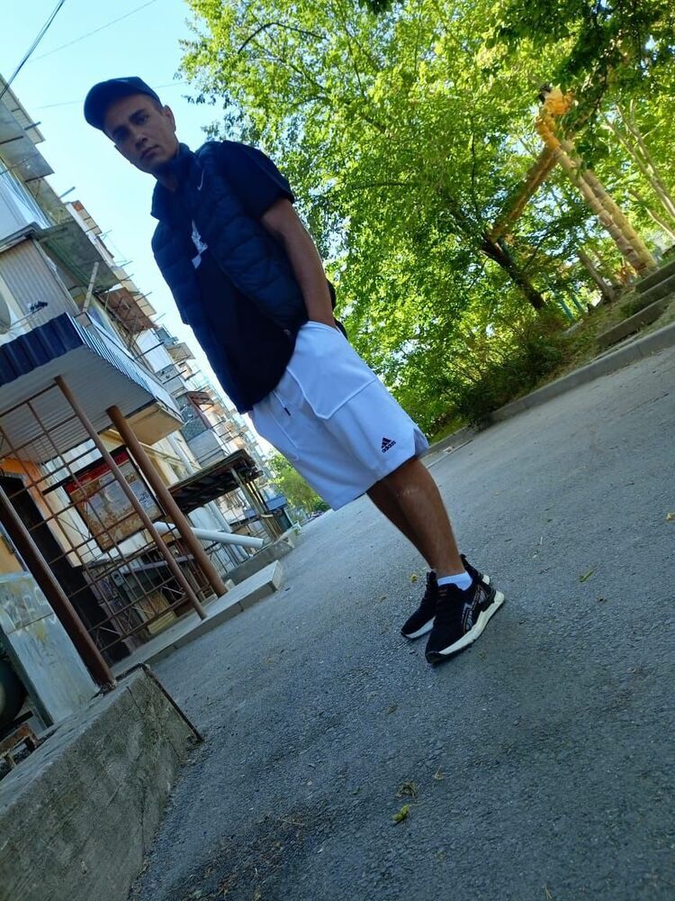  46676616  , 28 ,    