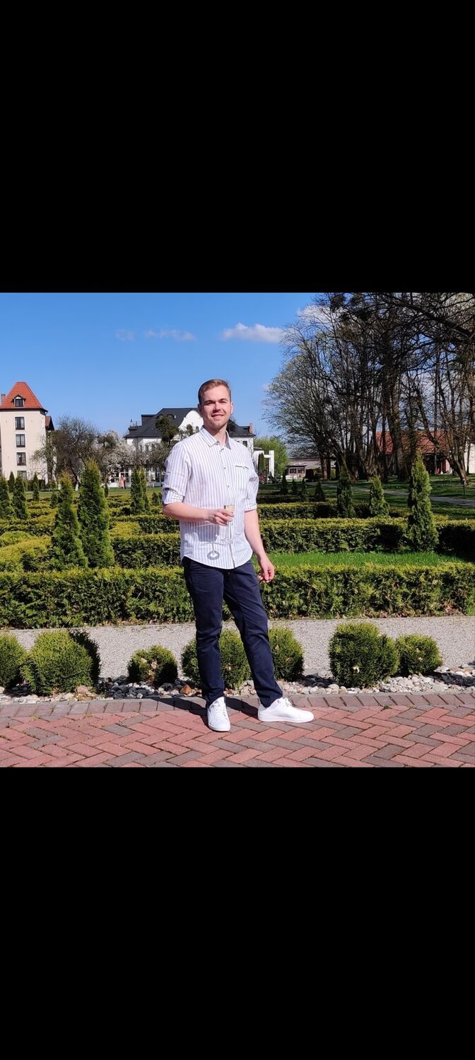  36110386  Andrey, 37 ,    