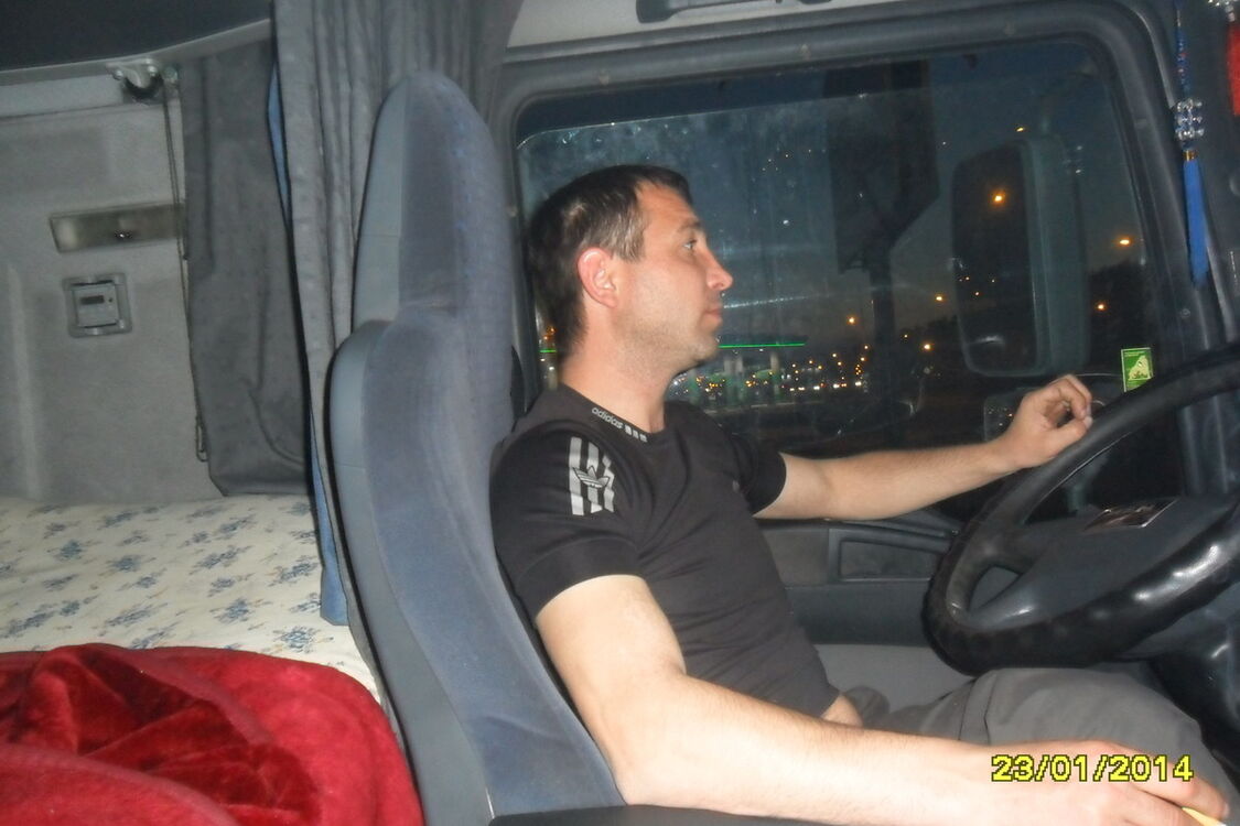  5343666  Viorel, 41 ,    