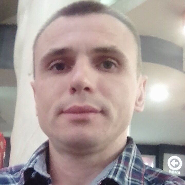  10670366  , 39 ,    -