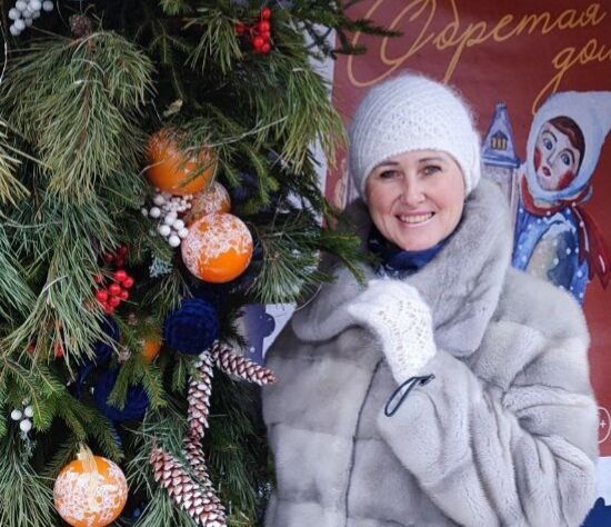   ,   Larisa, 54 ,   c 