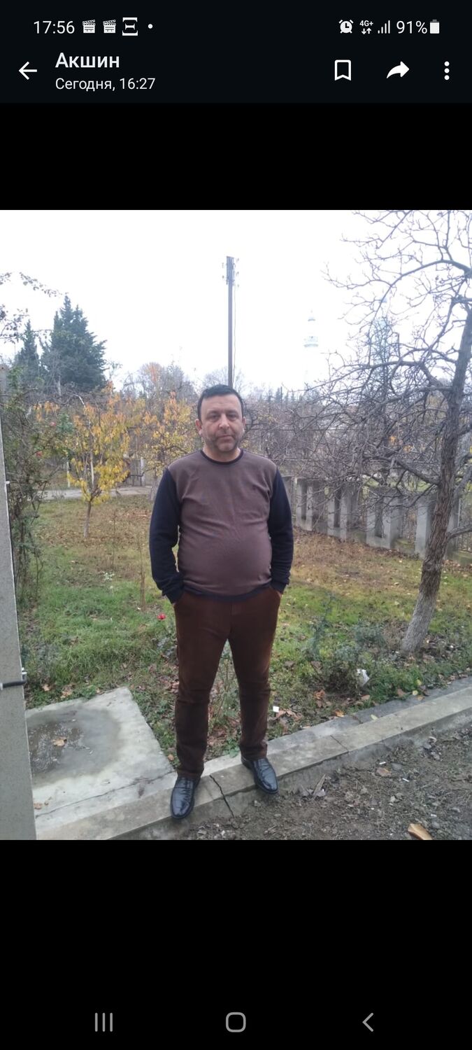  38669876  Zaur, 42 ,    