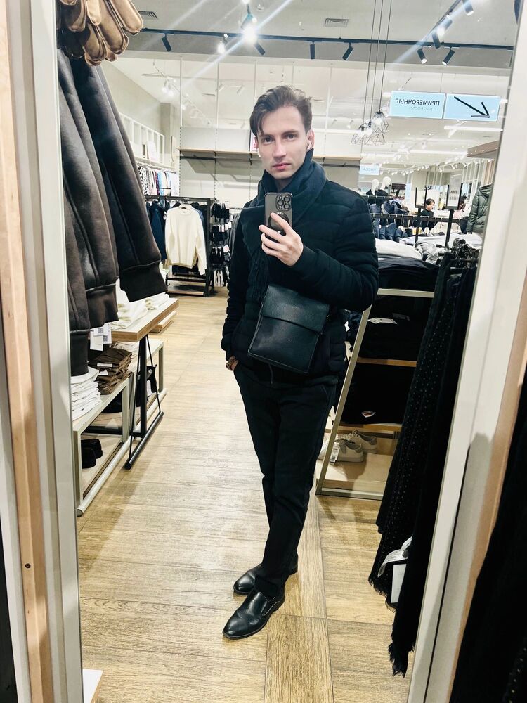  ,   , 28 ,   ,   