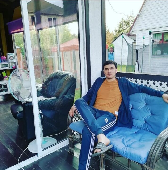  34501716  , 28 ,    