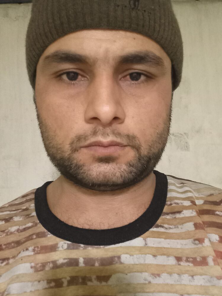  32566166  Emomali, 36 ,    