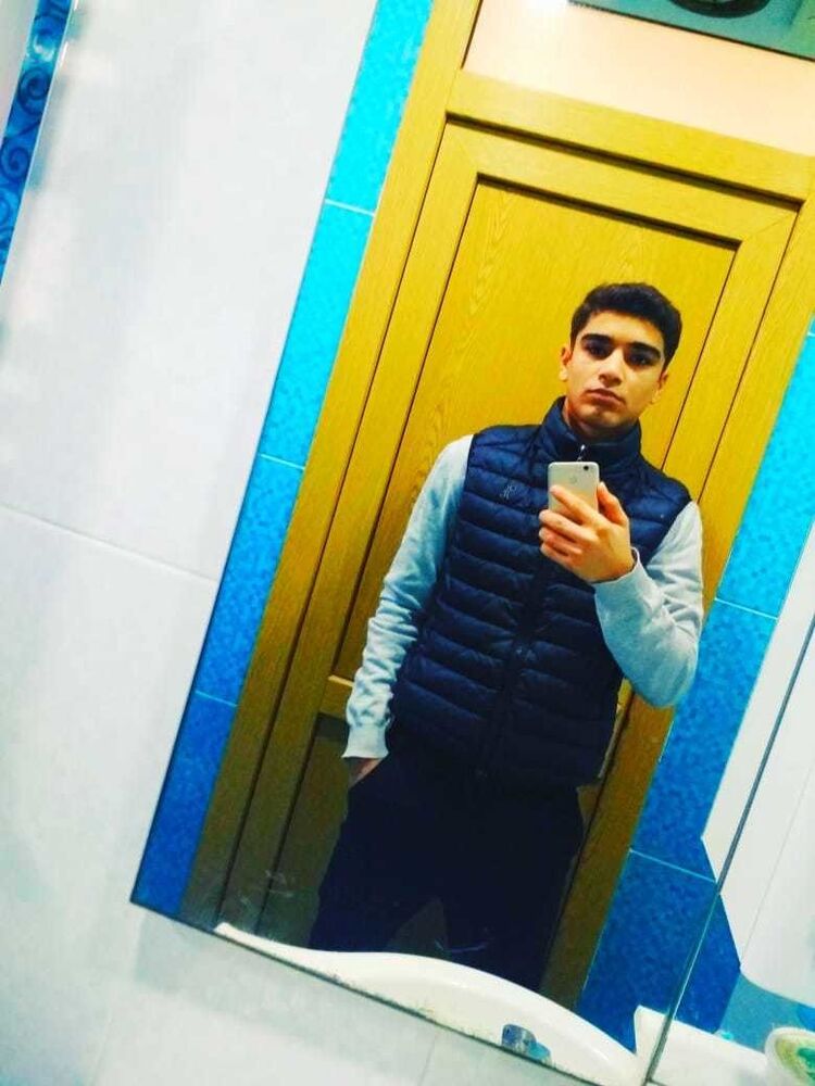 ���� 18432076 ����� Yunis, 24 ����, ���� ���������� � ����