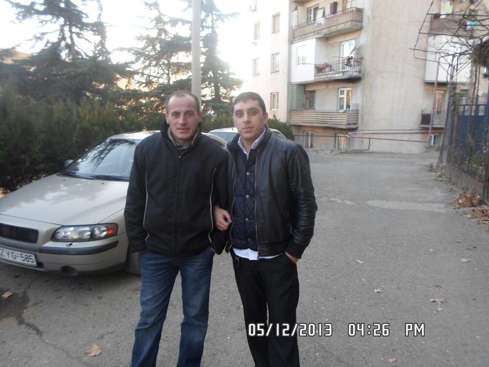 ,   Gio, 39 ,   ,   , c 