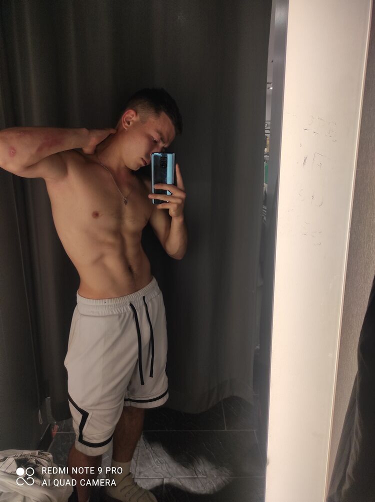  ,   Roma, 22 ,   ,   