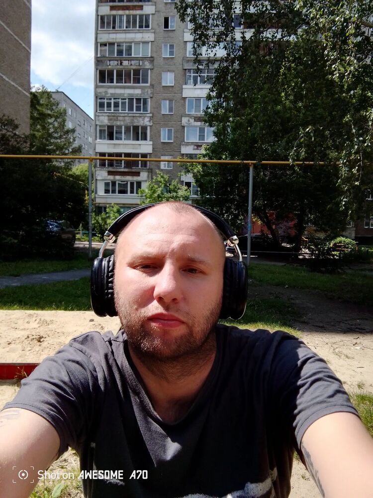  48517026  , 33 ,    